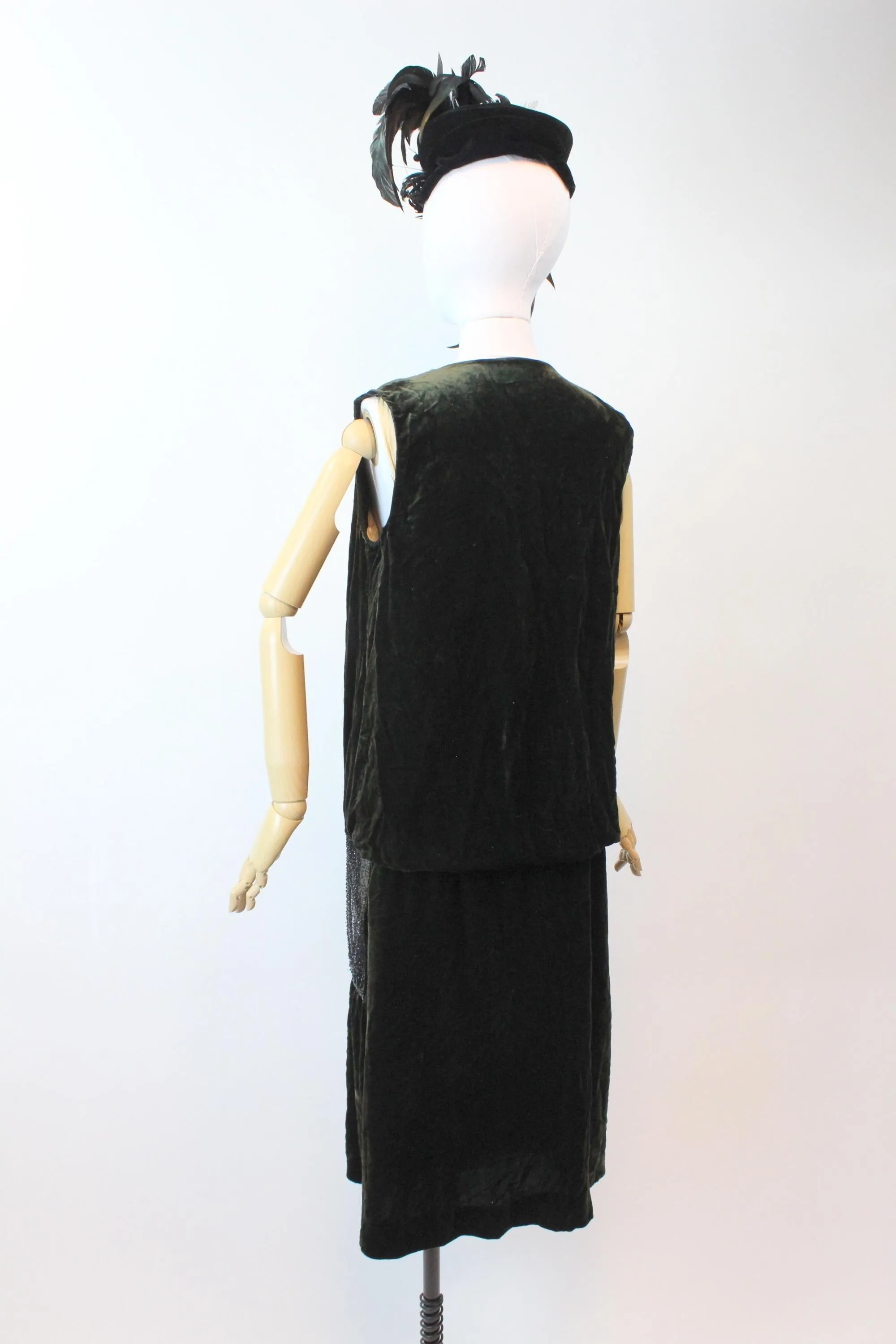 1920s SILK VELVET BEADED dress small medium | new fall winter