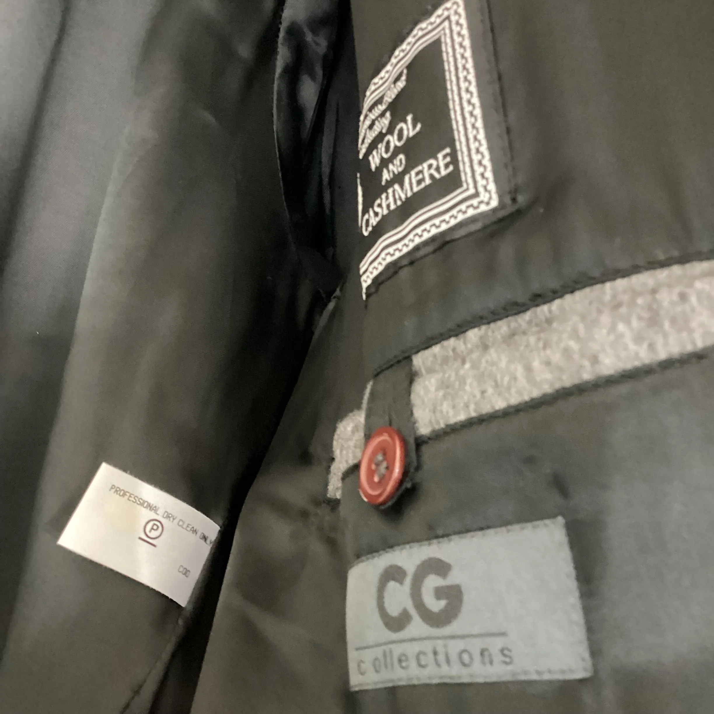 BNWT CG Cashmere Grey Coat 42R