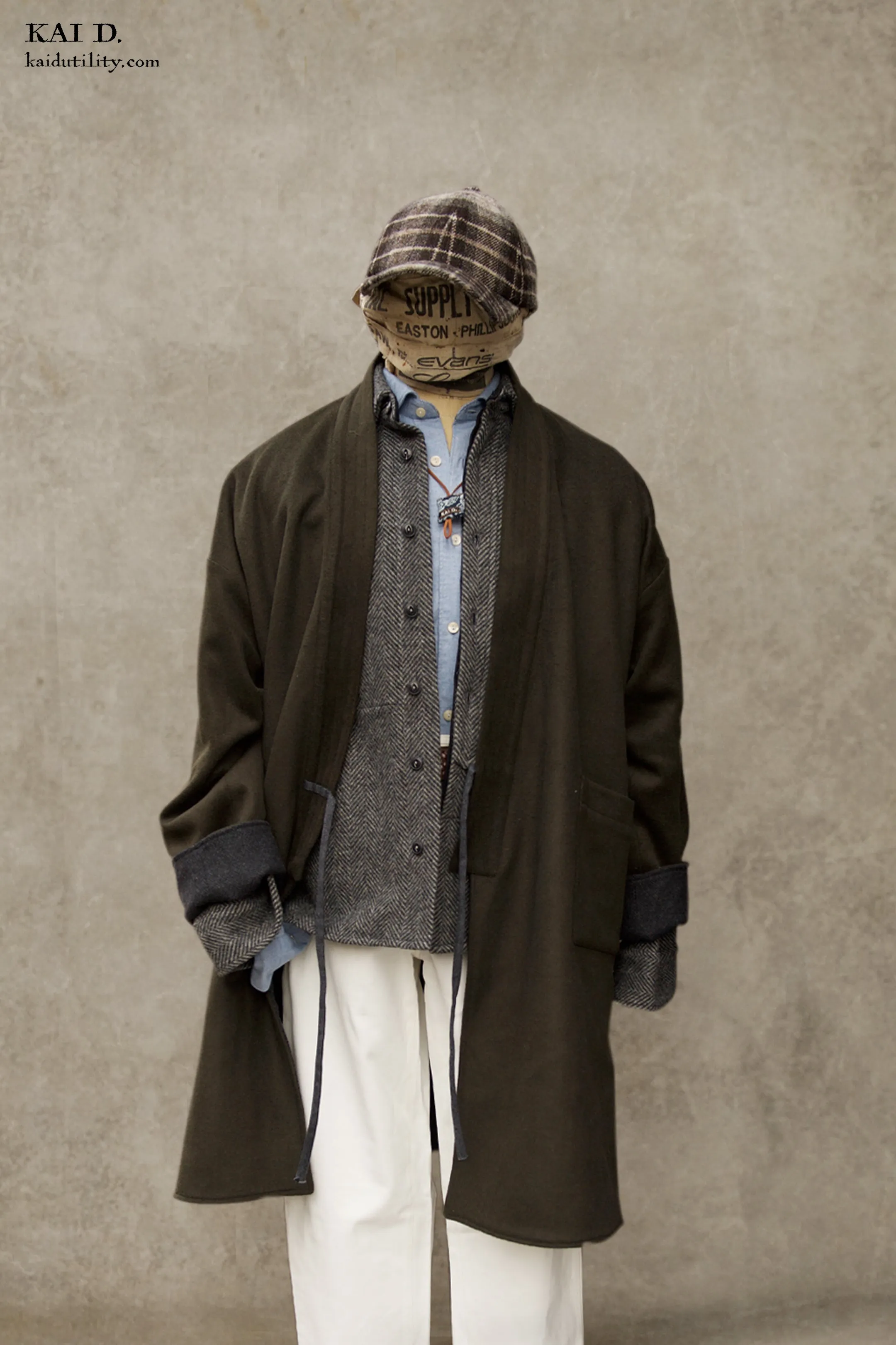 Full Length Japanese Farmer Coat - Terra Nova - S (NO RETURN)