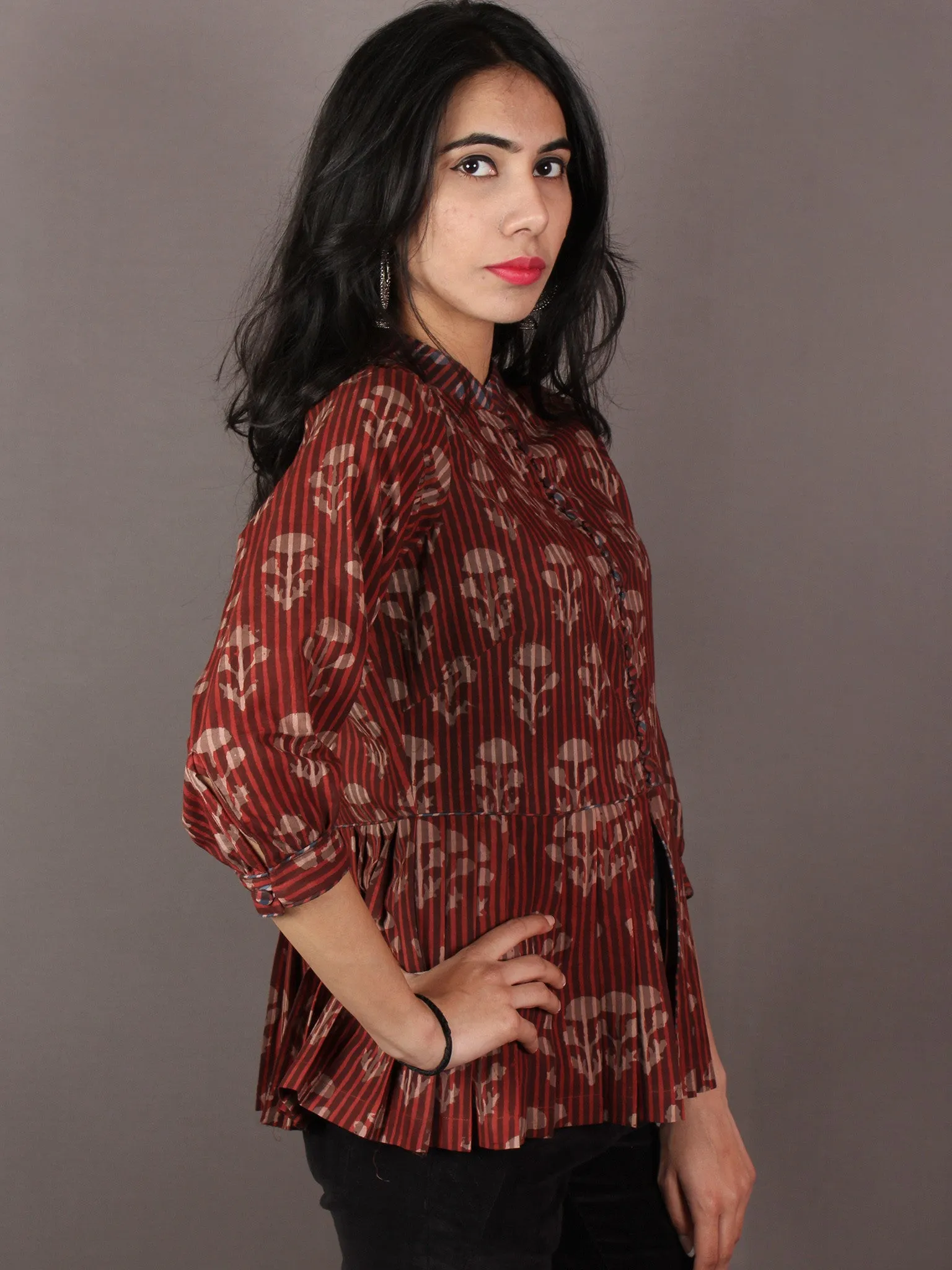 Red Beige Hand Block Printed Cotton Top - T11640023