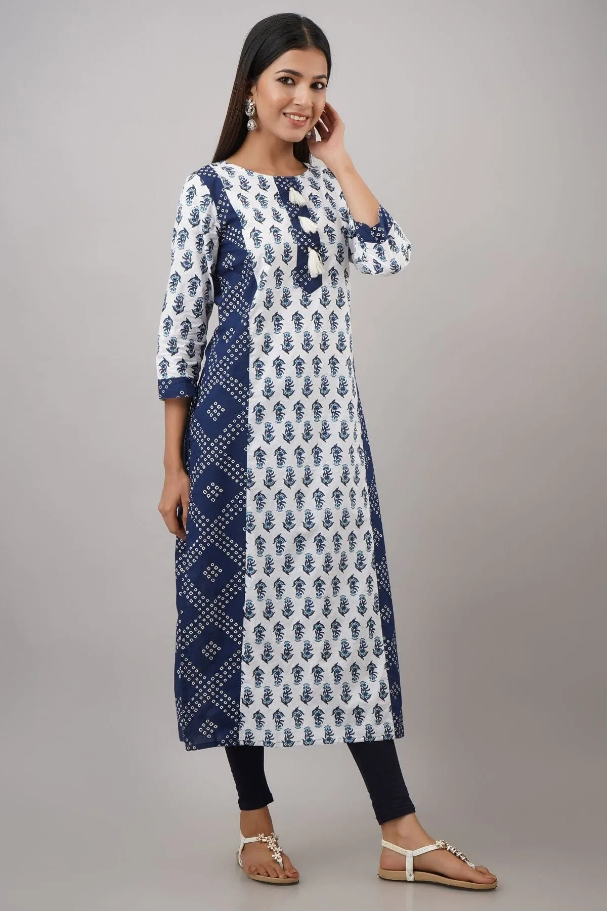 SVARCHI Women's Cotton Booti Bandhej Print Straight Kurta (Blue & White)