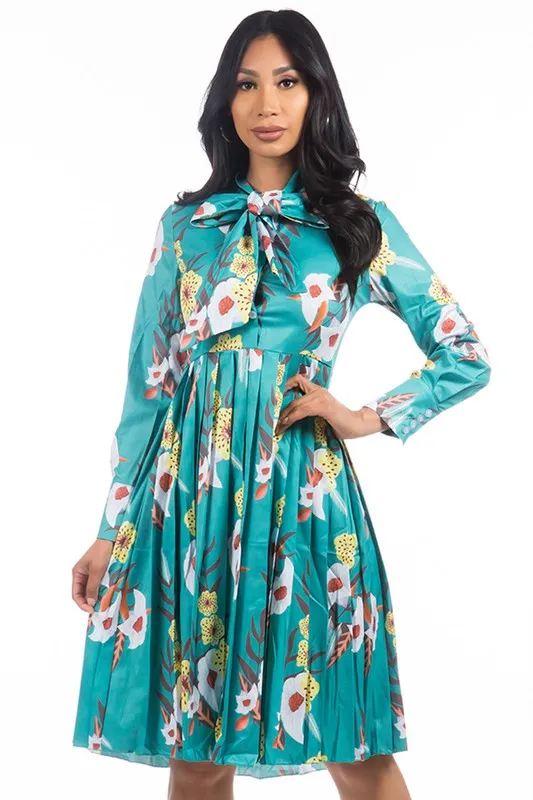 TEEK - GREEN FLORAL NECK TIE PLEATED DRESS