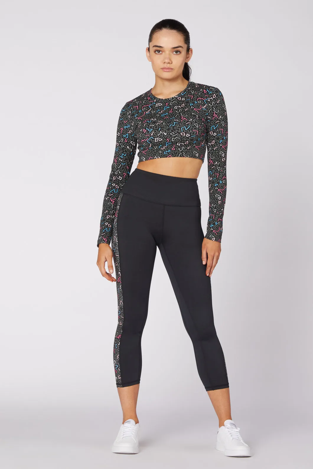 Twisting Printed Crop Top