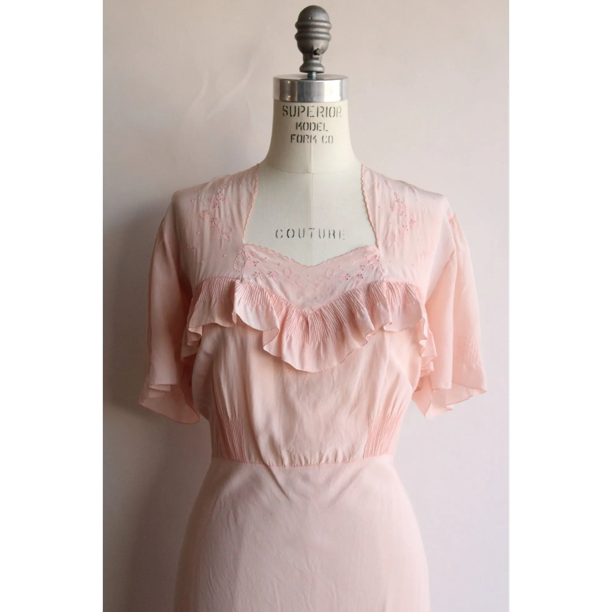 Vintage 1940s Ballet Pink Silk Dress