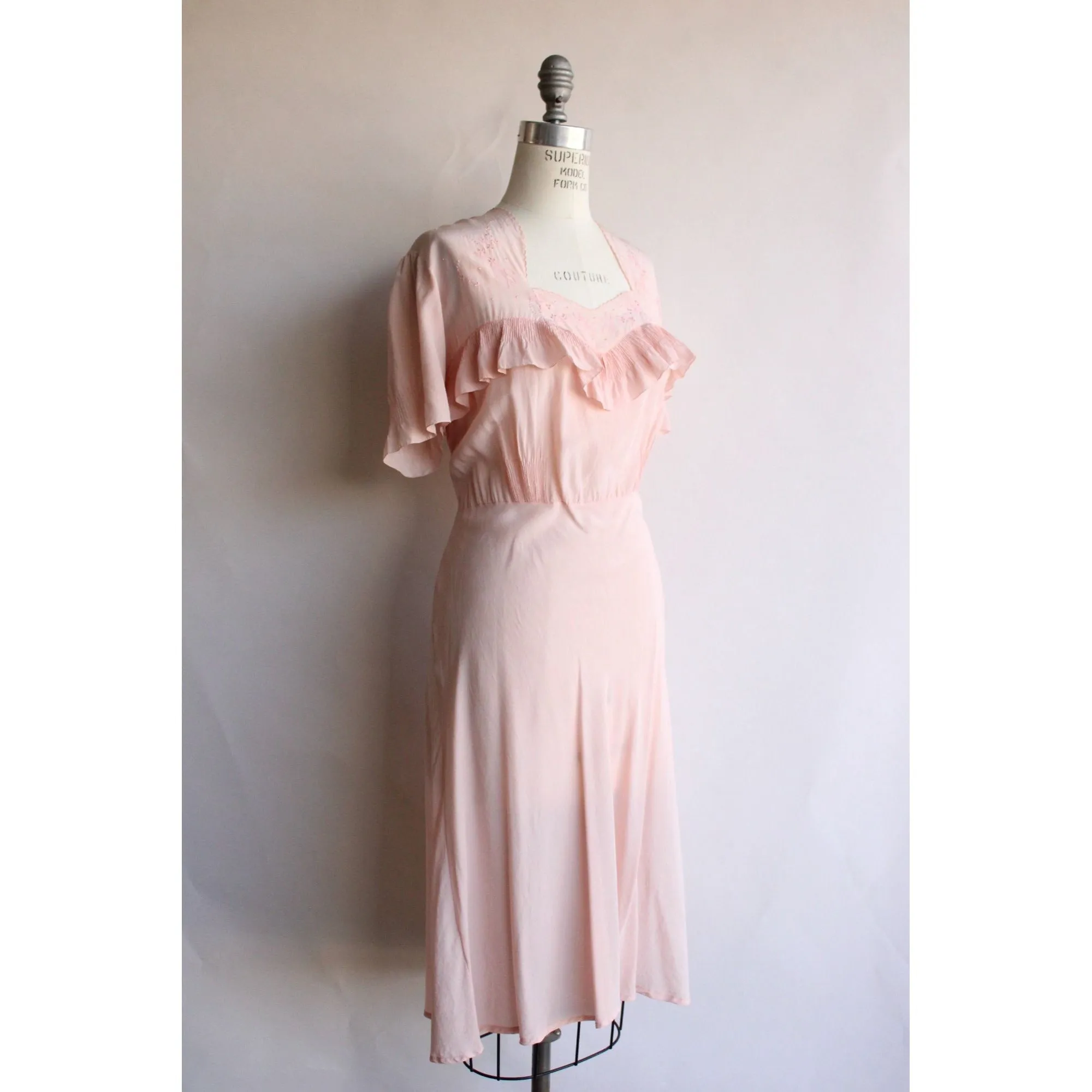 Vintage 1940s Ballet Pink Silk Dress