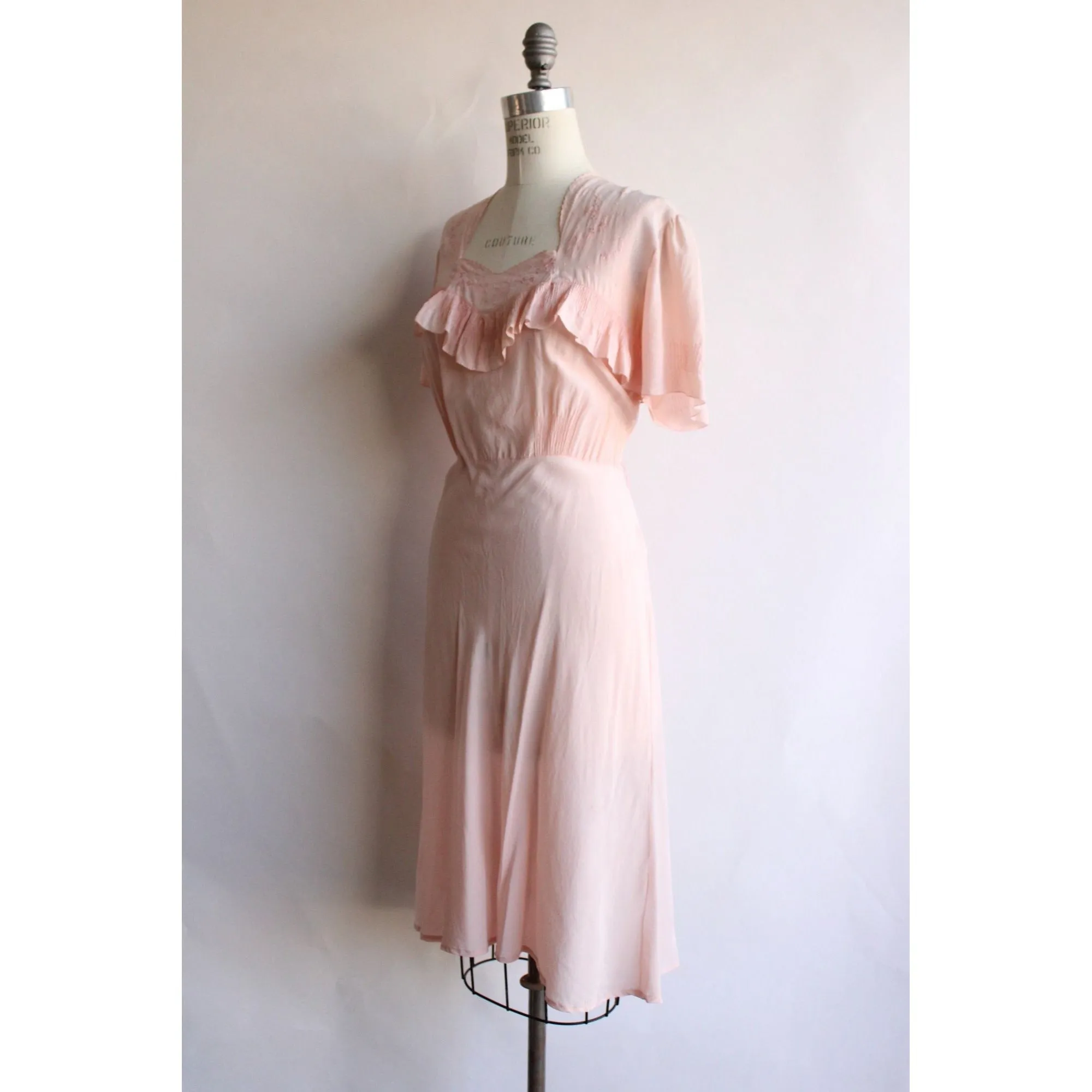 Vintage 1940s Ballet Pink Silk Dress